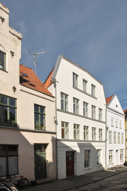 Überall in den förmlich festgelegten Sanierungsgebieten der Lübecker Altstadtinsel war die TRAVE als Sanierungsträger tätig. Wie hier in der Großen Altenfähre.